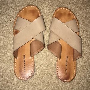 Lucky Brand Size 10 slides